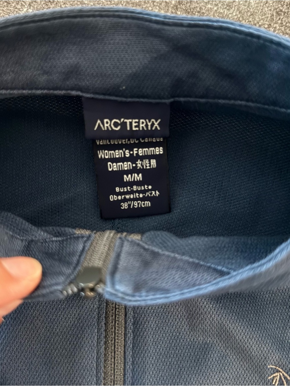 Arc'teryx Rho AR zip neck base layer - Picture 5 of 5